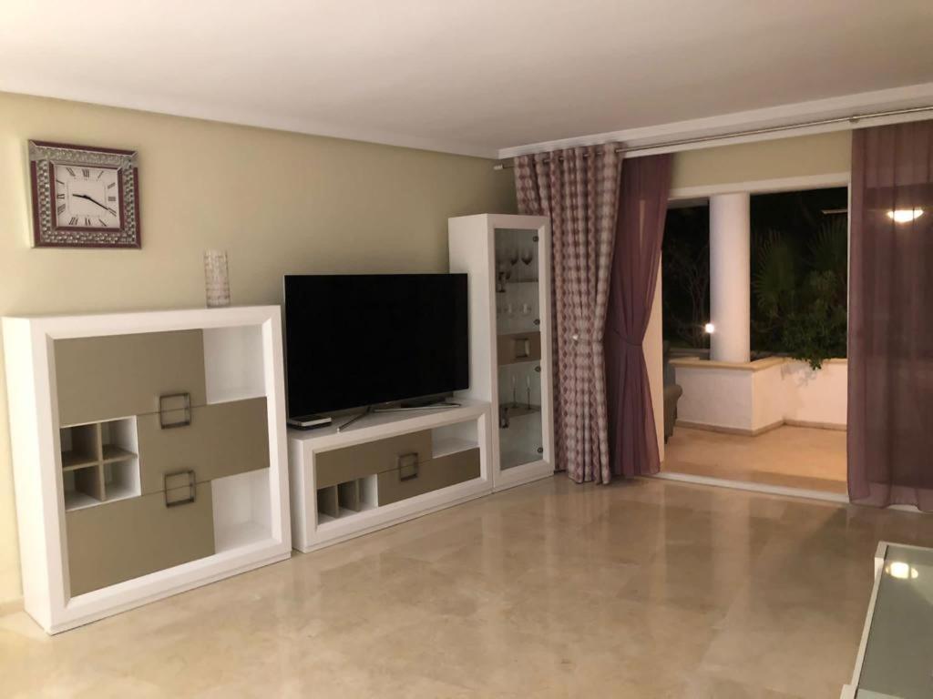 Dominion Apartments Estepona Dış mekan fotoğraf