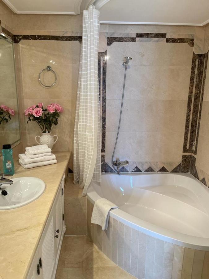 Dominion Apartments Estepona Dış mekan fotoğraf