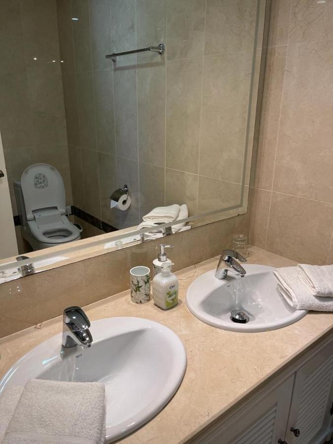 Dominion Apartments Estepona Dış mekan fotoğraf