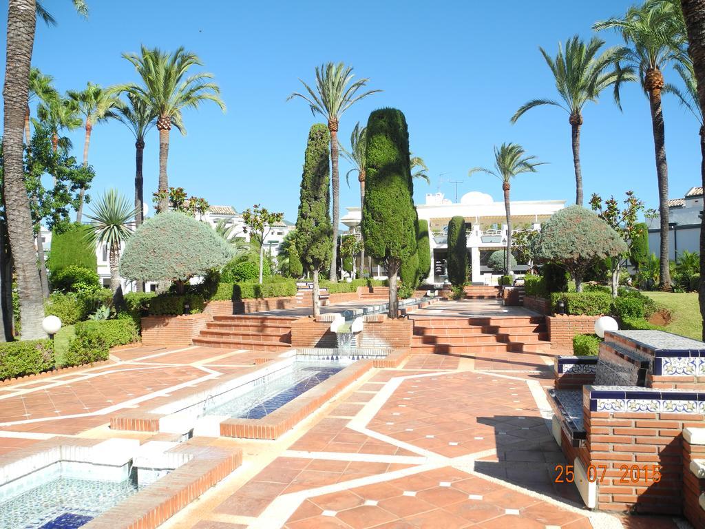 Dominion Apartments Estepona Dış mekan fotoğraf