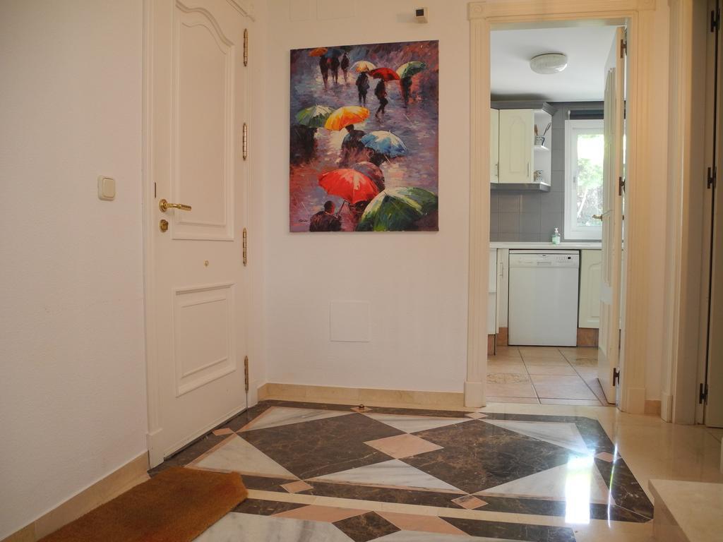 Dominion Apartments Estepona Dış mekan fotoğraf
